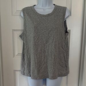 GAP Heather Gray Muscle Tee